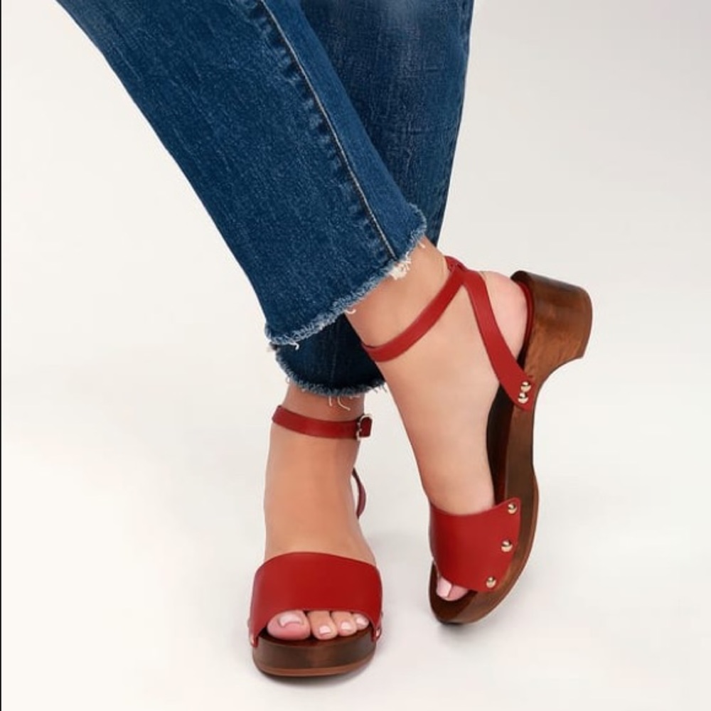 Lulus Willy Open-Toe Clog Sandal